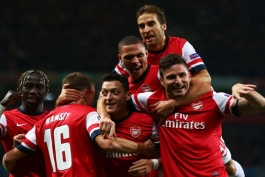 آرسنال 2 - 0 ناپولی؛ گزارش بازی