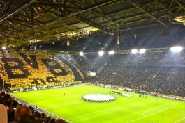 دورتموند پرتماشاگرترين تيم اروپايى فصل