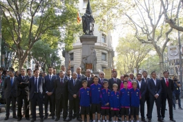 گزارش تصویری: مراسم سالگرد استقلال کاتالونیا با حضور ژاوی هرناندز، جوردی ماسیپ و جوزپ ماریا بارتومئو