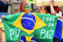 گزارش تصویری: برزیل 4 - 0 پاناما