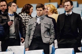 حضور استیون جرارد در بازی بارسلونا - منچسترسیتی (عکس)