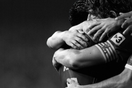 یه عکس خوب - عکسی از جنس غیرت ! مهندس - کاپیتان - بارسلونا - کاتالونیا