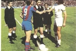 یه عکس خوب . الکلاسیکو - یوهان کرایوف - ماریو کمپس . 