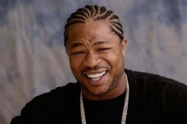 اونمو دیدی ؟ :| نخند ! ( علی بارسلونا ارسنال پرسپولیس)