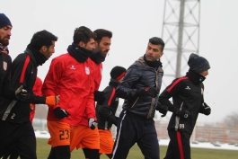 رحمان رضایی: اتفاقاتی که امروز در ورزشگاه رخ داد فقط مختص ایران نیست