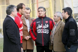 جزئیات دیدار طاهری با سرخ پوشان؛ پرسپولیسی ها پاداش دریافت می کنند