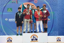 رقابت‌ های وزنه‌ برداری قهرمانی آسیا؛ موسوی نقره دو ضرب و مجموع را کسب کرد