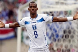 پرسپولیسی ها بدنبال فراهم کردن شرایط بازی مهاجم هندوراسی