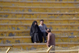 اتفاق عجیب در لیگ دسته یک؛ حضور یک خانم در بازی امروز ماشین سازی تبریز (عکس)