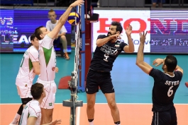 موسوی: لباس کاروان اعزامی به المپیک در خور شخصیت یک ایرانی نیست