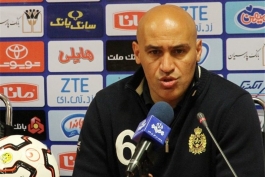 منصوریان: پس از پنالتی پرسپولیس به بازی برگشتیم؛ آنها شاداب تر از ما بودند