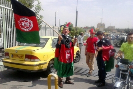 حضور پرشور افغانستانی ها در ورزشگاه آزادی (عکس)