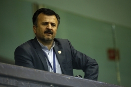 داورزنی: قول دادم مشکل ورود بانوان در ایران حل شود؛ فوتبال همه ورزش نیست 