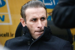 گل‌محمدی: مسلمان و حدادی‌فر را به پرسپولیس نمی‌دهیم