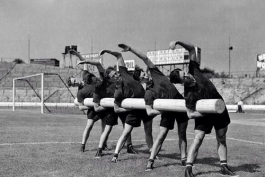 تمرین تیم چلسی در 1963