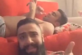 ادای تتلو رو باحال درمیاره :))))