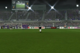 گل ضربه آزاد رونالدو  در fifa 14