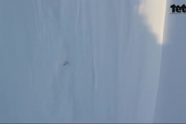 سقوط آزاد ۵۴ متری در کوه های آلاسکا