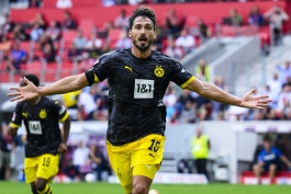 متس هوملس پس از گلزنی برای دورتموند