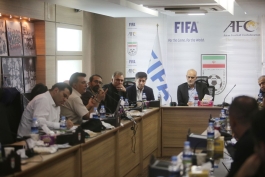 جلسه استانداردسازی ورزشگاه‌های لیگ برتر