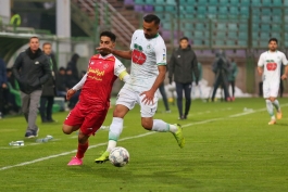 سخنگوی ذوب آهن: شاید خود باشگاه پرسپولیس کاغذهای جادوگری را در رختکن گذاشته!