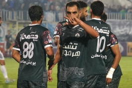 ذوب آهن - ملوان - لیگ برتر فوتبال ایران