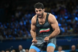 هادی ساروی عضو تیم ملی کشتی ایران