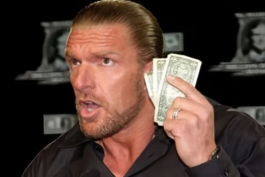 تریپل اچ؛ ستاره سابق کشتی کج و مدیر ارشد WWE