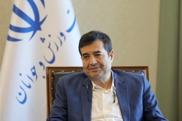 عکس از احمد دنیامالی وزیر ورزش و جوانان