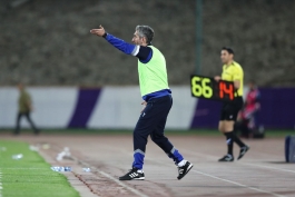 عکس از مجتبی جباری سرمربی استقلال