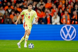 پائو کوبارسی، مدافع بارسلونا در دیدار اسپانیا و هلند 