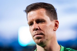 وویچک شزنی، دروازه‌بان بارسلونا