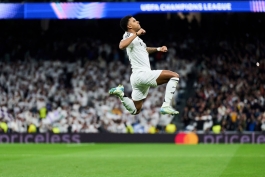 رودریگو در حال خوشحالی پس از گلزنی به اتلتیکو مادرید در لیگ قهرمانان اروپا 