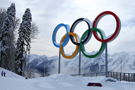 کره جنوبی - المپیک زمستانی 2018 - اسکی - برف - المپیک - حلقه های المپیک