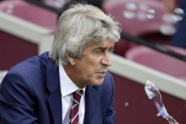 وست هم- ورزشگاه المپیک لندن- مهندس شیلیایی- چکش ها- لیگ برتر انگلیس