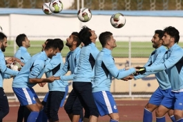 لیگ برتر فوتبال - استقلال