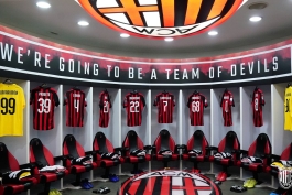 میلان-سری آ-ناپولی-ایتالیا