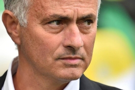 سرمربی منچستریونایتد-سرمربی تحت فشار منچستریونایتد-سرمربی شیاطین سرخ-چهره آشفته مورینیو