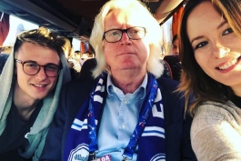 سرمربی استقلال-سرمربی فوتبال-استقلال-دختر وینفرد شفر