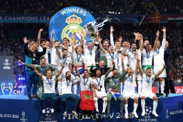 سیزدهمین قهرمانی رئال مادرید در اروپا-لیگ قهرمانان اروپا
