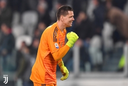یوونتوس-دروازه بان یوونتوس-سری آ ایتالیا-لهستان-Juventus