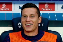 پاری سن ژرمن- وینگر پاری سن ژرمن- آلمان