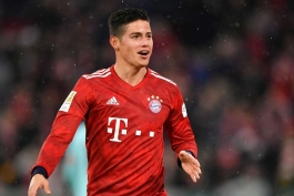 بایرن مونیخ-هافبک بایرن مونیخ-بوندس لیگا-کلمبیا-Bayern