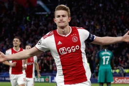 آژاکس-مدافع آژاکس-کاپیتان آژاکس-هلند-Ajax