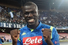 ناپولی - مدافع سنگالی - نقل و انتقالات منچستر یونایتد - Senegalese defender - Napoli - Manchester United