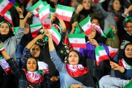 ورزش ایران-والیبال-بانوان تماشاگر در بازی های ایران