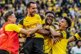 بروسیا دورتموند - بارسلونا - نقل و انتقالات