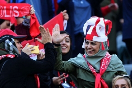 خروج پرونده حضور زنان در ورزشگاه از وزارت؛ در انتظار نظر شورای عالی انقلاب فرهنگی - iranian women in stadium acl final tehran