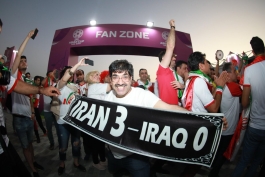 جشن و شادی هواداران پرشور ایران پشت درهای ال مکتوم (تصاویر) - iranian fans in dubai asian cup 2019