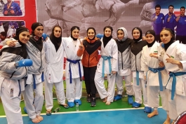 جام قهرمانی سوپر لیگ کاراته بانوان در دستان تیم مرداس قم